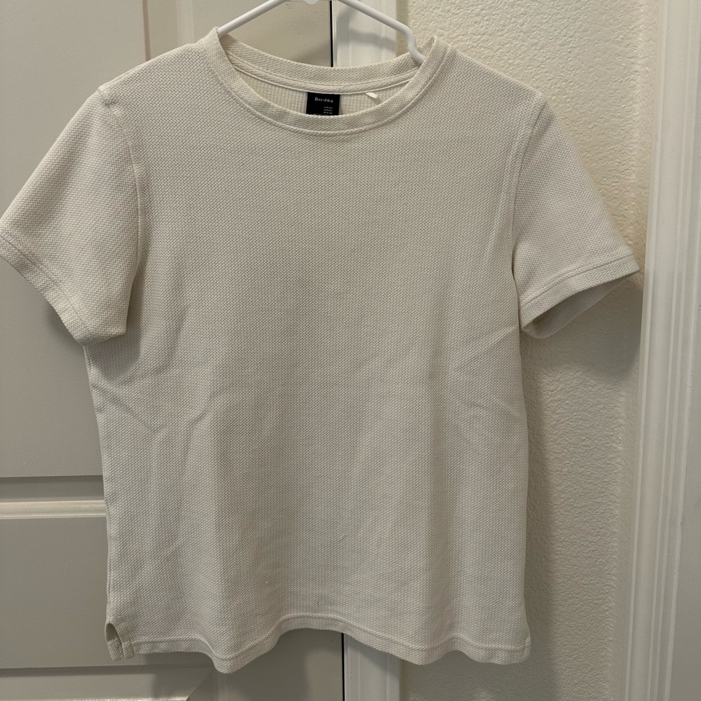 Bershka Men's Cream Textured Shirt